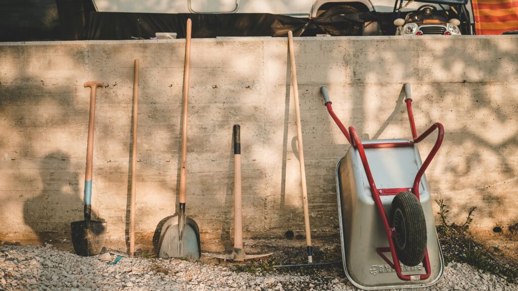 gardening tools